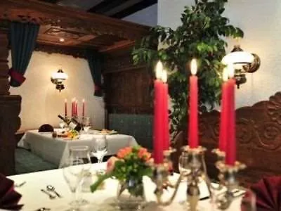 Hahnenkamp Hotel 3*