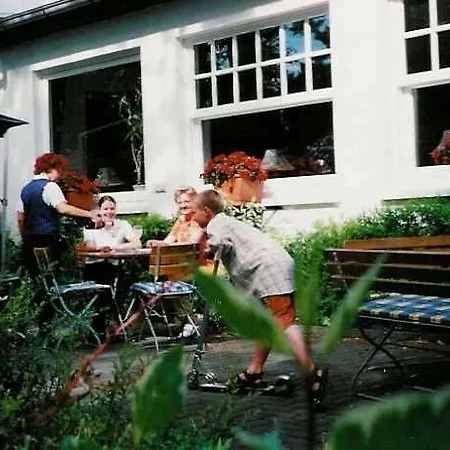Hahnenkamp 3*