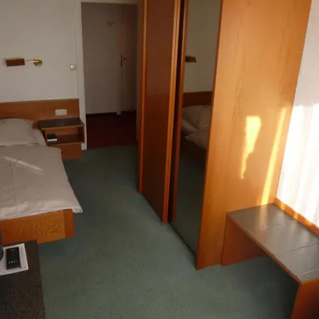 Hahnenkamp Hotel Bad Oeynhausen