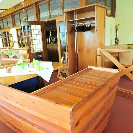 Hotel Hahnenkamp 3*